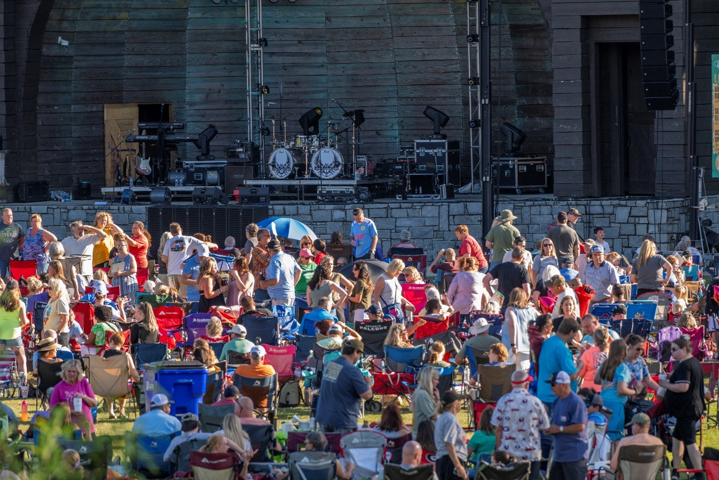 Concert crowd standing in front of stage